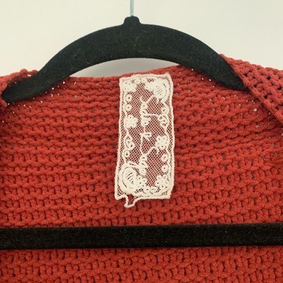 Chenille cropped knit cardigan, Sadie and Sage - Picture 3 of 3